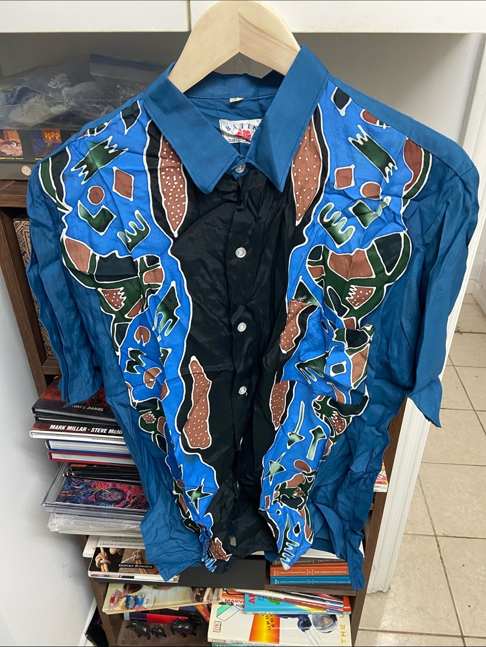 Vintage Batik Colorblock Printed Button-Up Shirt in Teal & Black